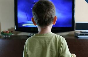 Πολλές Ώρες Μπροστά στην Οθόνη Επηρεάζουν τον Εγκέφαλο των Παιδιών 1
