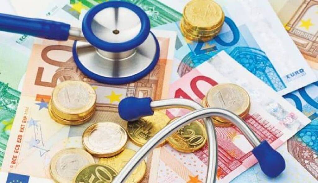 8 στους 10 Έλληνες Πληρώνουν από την Τσέπη τους για την Υγεία