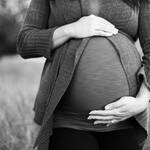 Σύμφωνα με τα δεδομένα μιας νέας έρευνας που διεξήχθη από το Πανεπιστήμιο του Λονδίνου «King's College», το μητρικό άγχος πριν και κατά τη διάρκεια της εγκυμοσύνης ενδέχεται να επηρεάζει την εγκεφαλική λειτουργία του βρέφους και να το καθιστά ευάλωτο στο άγχος, μελλοντικά.