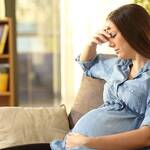 Είτε βρίσκεστε στην αρχή της εγκυμοσύνης, είτε διανύετε τους τελευταίους μήνες… ενδεχομένως αντιμετωπίζετε ορισμένα προβλήματα με τον ύπνο.