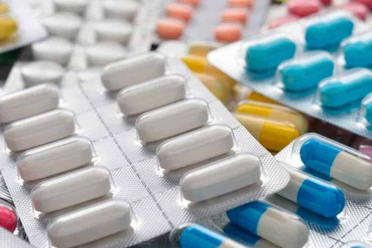 Τα Φάρμακα Υψηλού Κόστους θα Χορηγούνται από τα Φαρμακεία