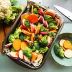 Φρούτα, λαχανικά και λάθη στην κουζίνα που σας στερούν τις βιταμίνες