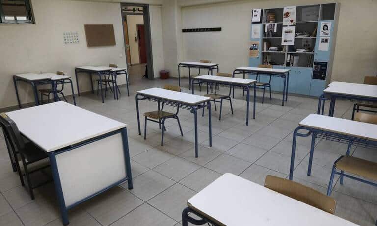 Κορωνοϊός – Τι Προτείνουν οι Επιστήμονες για το Ασφαλέστερο Άνοιγμα των Σχολείων