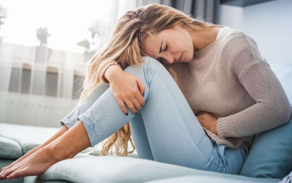 Εισαγωγή Σπιράλ και Πόνος στην Κοιλιά