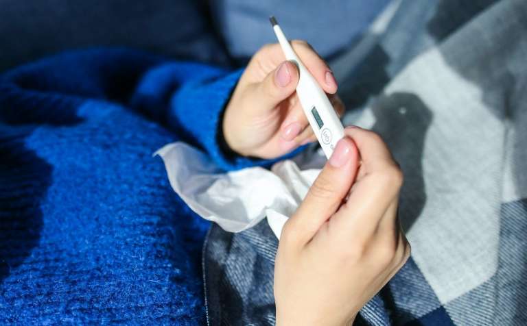 Πυρετός στην Εγκυμοσύνη – Όλα Όσα Πρέπει να Γνωρίζετε