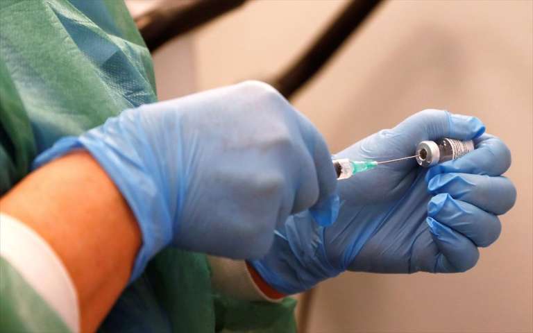 Ανοίγει η Πλατφόρμα των Ραντεβού για τον Εμβολιασμό στις Ηλικίες 75 έως 79