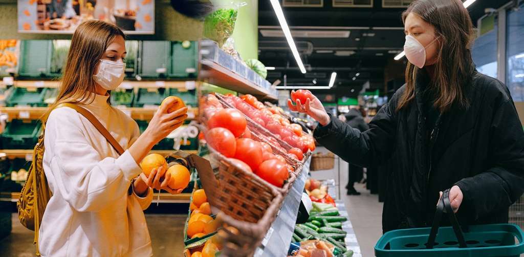 Η Πανδημία Εντείνει το Δίλημμα των Καταναλωτών Ανάμεσα στην Ασφάλεια Τροφίμων και την Προστασία του Περιβάλλοντος