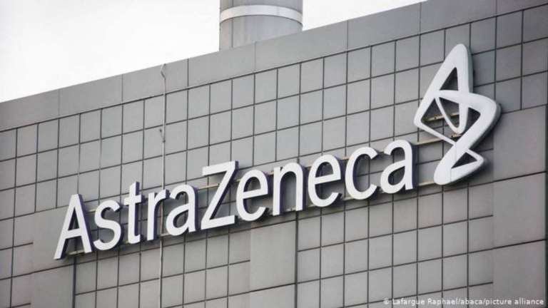 Και στους Άνω των 65 θα Γίνεται το Εμβόλιο της AstraZeneca
