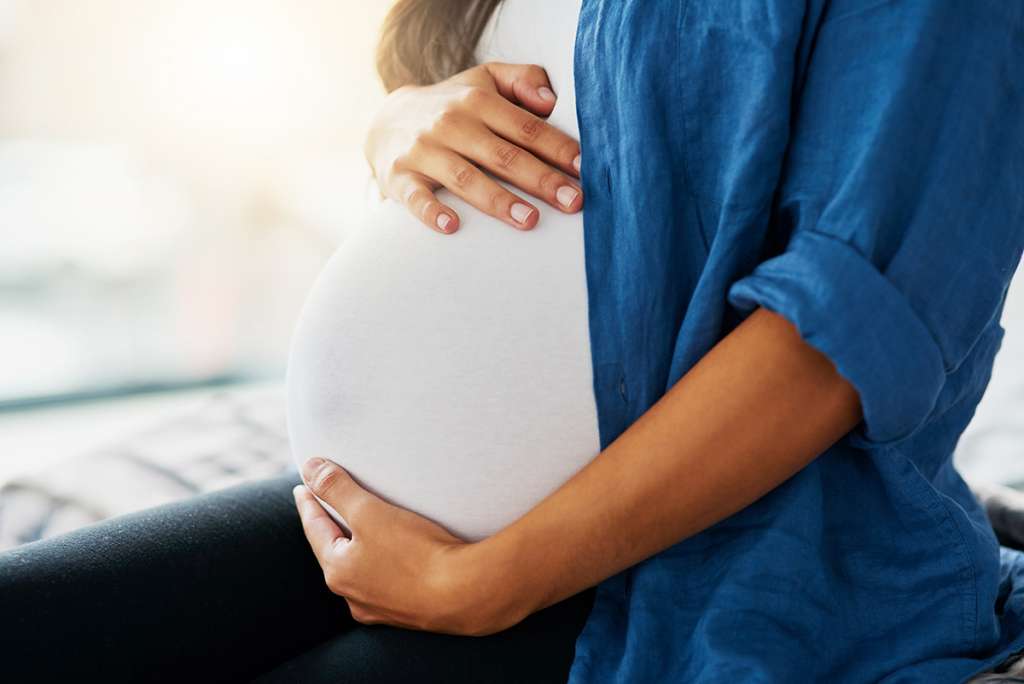 Εμβολιασμένη Κατά της Covid-19 Αμερικανίδα Γέννησε το Πρώτο Μωρό με Αντισώματα Κατά του Ιού