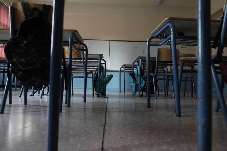 15 Ερωτήσεις και Απαντήσεις για τη Δια Ζώσης Επαναλειτουργία των Λυκείων και το Self-Testing