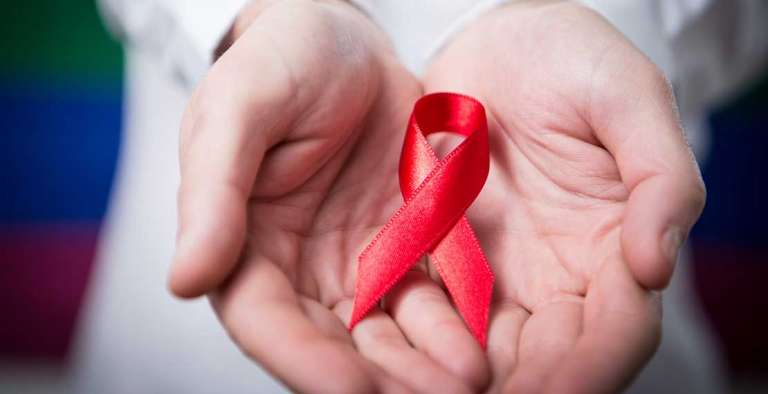 Ο Ετήσιος Αριθμός Κρουσμάτων του Ιού HIV Έπεσε Κατά 73%