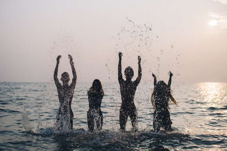 Πώς θα Βάλετε σε Προτεραιότητα την Ευεξία σας το Καλοκαίρι