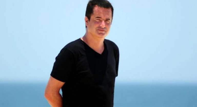 Acun Ilicali – Βόλτες με το Πολυτελές Σκάφος του στη Μύκονο
