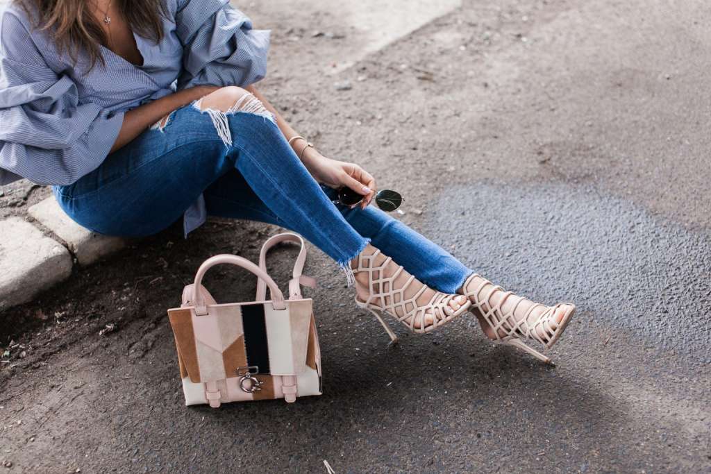 Jeans – Shirts – Οι 4 Συνδυασμοί που θα Ανανεώσουν το Κλασικό Look