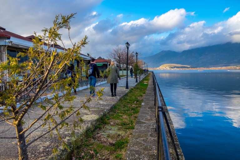 5 Λίμνες της Ελλάδας που Αξίζει να Επισκεφθείτε