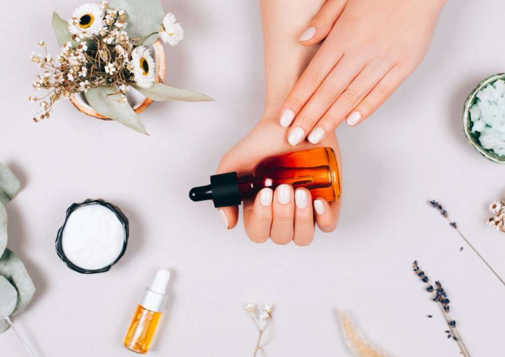 Αιθέρια Έλαια και Skin Care