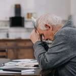 Αυξημένος ο Κίνδυνος Εμφράγματος για τους Οικονομικά Ασθενέστερους Ηλικιωμένους