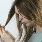 Λύσεις για Ξηρά και Ταλαιπωρημένα Μαλλιά