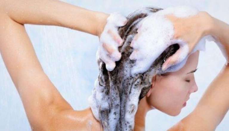 Λόγοι για να Σταματήσετε να Λούζεστε