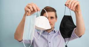 Επιστήμονες στην Κίνα έφτιαξαν μια μάσκα που μπορεί να ανιχνεύσει στον αέρα κοινούς αναπνευστικούς ιούς, όπως τον (SARS-CoV-2) και της γρίπης (H5N1 και Η1Ν1).