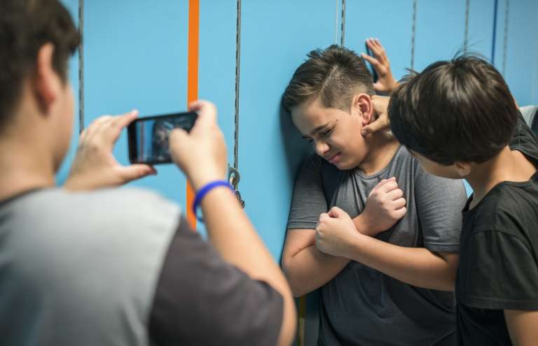 Bullying στο Σχολείο και Μακροχρόνιες Ψυχικές Επιπτώσεις