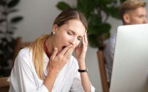 Ποια Βιταμίνη Βοηθάει να Έχετε Ενέργεια;