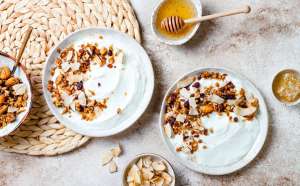 Υγιεινά Γιαούρτια που Πρέπει να Δοκιμάσεις