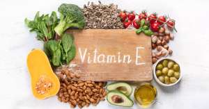 Η βιταμίνη Ε για το δέρμα βρίσκεται σε πολλά τρόφιμα και στα περισσότερα καλλυντικά προϊόντα με διάφορα συστατικά και είναι ιδιαίτερα ωφέλιμη για το δέρμα