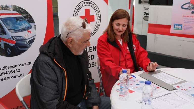 Ο Ελληνικός Ερυθρός Σταυρός στο Σύνταγμα για την Παγκόσμια Ημέρα Υγείας
